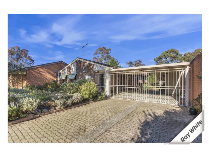 34 Stanfield Close, Kambah ACT 2902