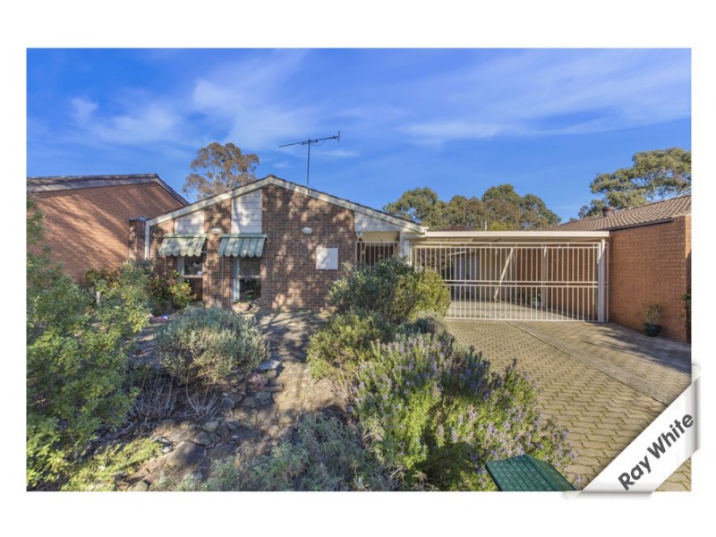 34 Stanfield Close, Kambah ACT 2902
