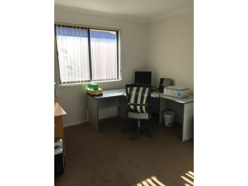 220 MacFarlane Burnett Avenue, Macgregor ACT 2615