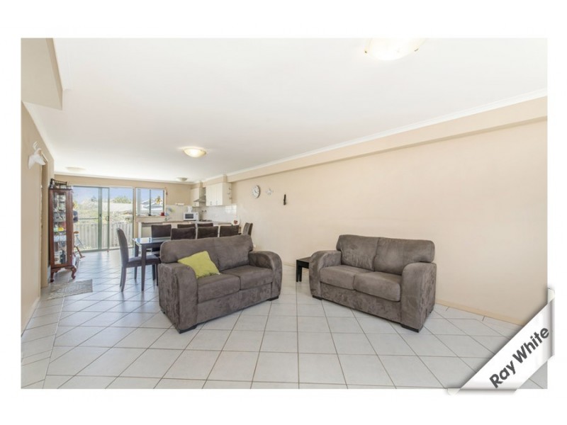 1/4 Riley Close, Ngunnawal ACT 2913