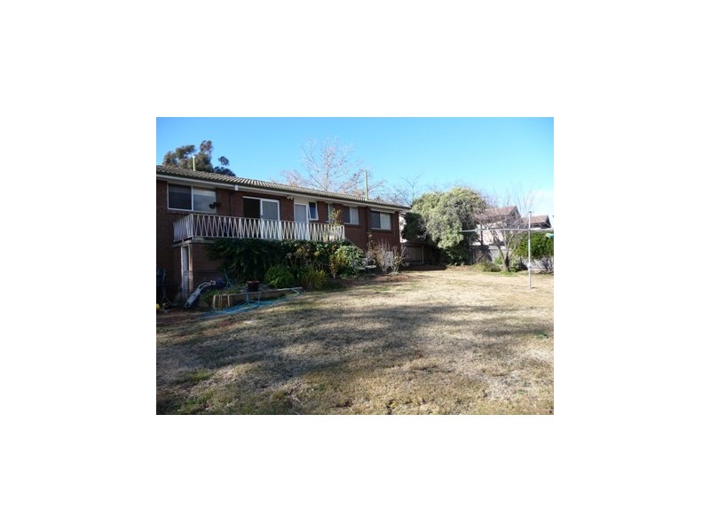 6 Folingsby Street, Weston ACT 2611