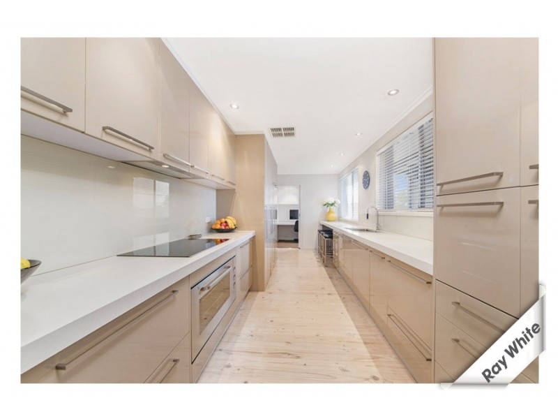 7 Roper Place, Chifley ACT 2606