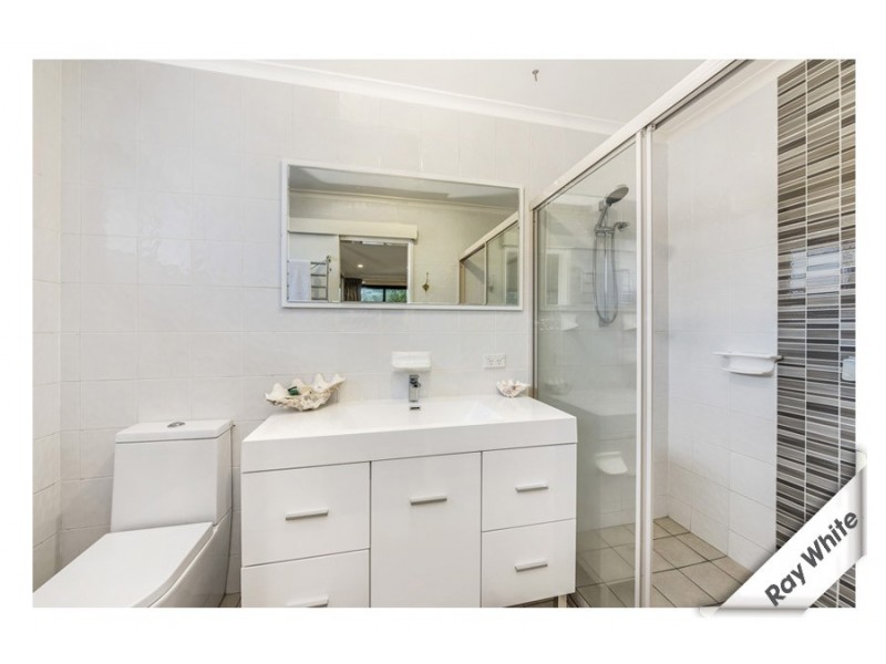 4 Cooke Street, Kambah ACT 2902