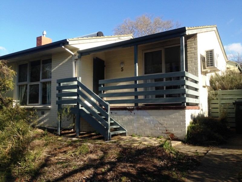 5 Willcock Place, Curtin ACT 2605