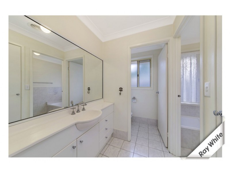 7 Woodfull Loop, Gordon ACT 2906