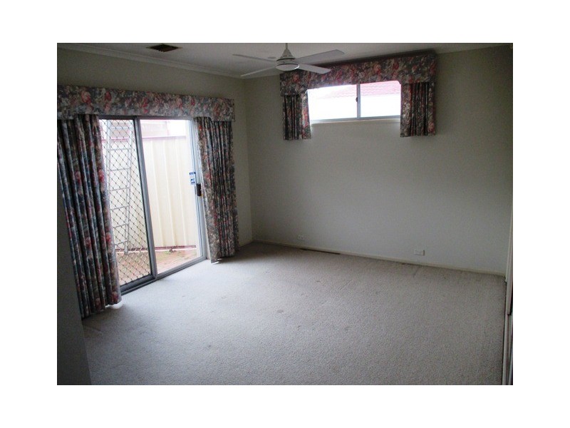 10 Rudall Street, Latham ACT 2615