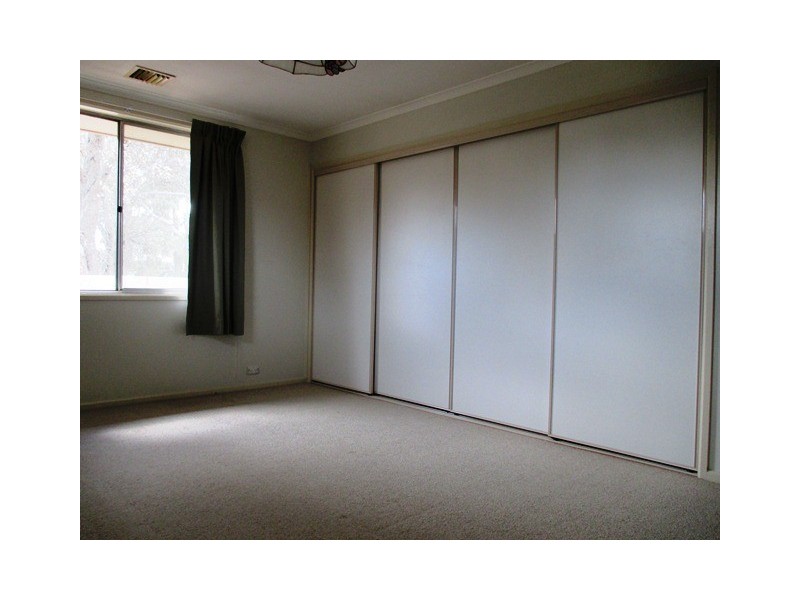 10 Rudall Street, Latham ACT 2615