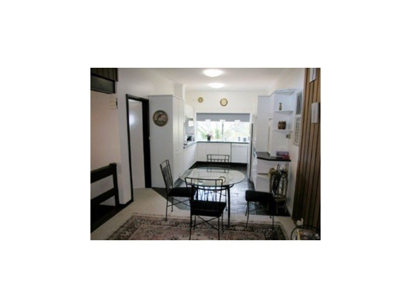 2A Cardew Crescent, Holder ACT 2611