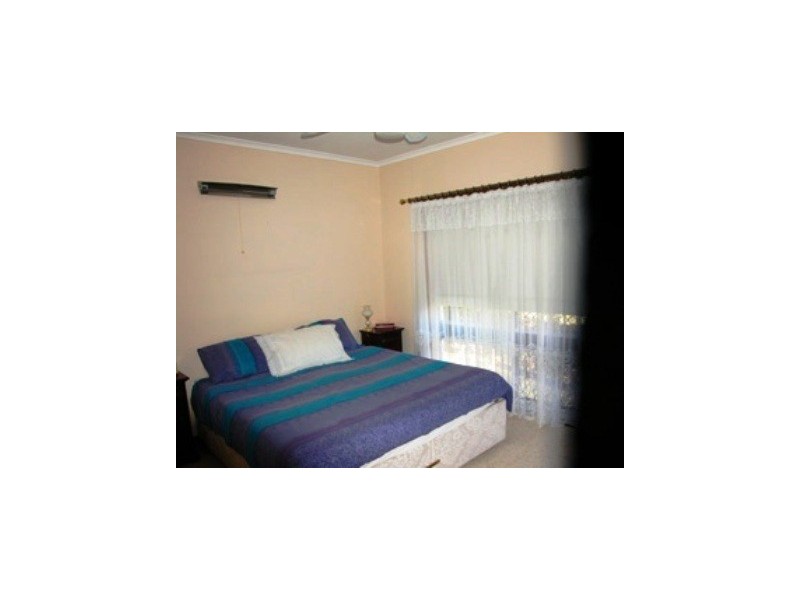 2A Cardew Crescent, Holder ACT 2611