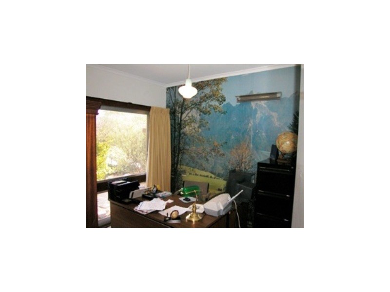 2A Cardew Crescent, Holder ACT 2611
