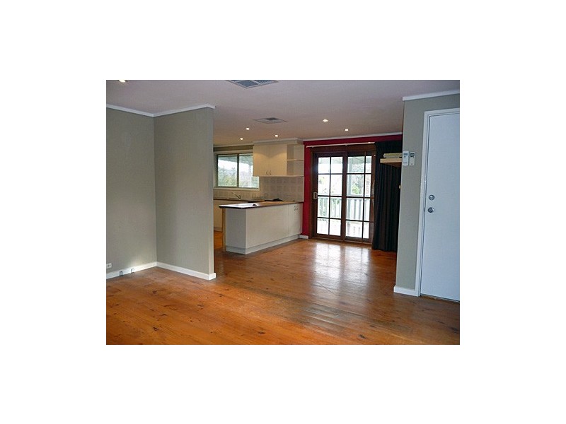 6 Morey Place, Wanniassa ACT 2903