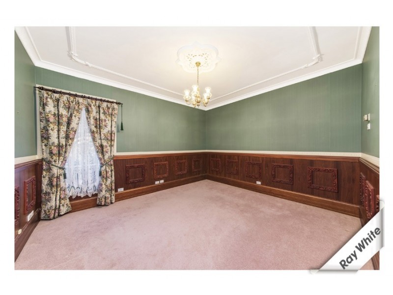 5 William Wilkins Crescent, Isaacs ACT 2607