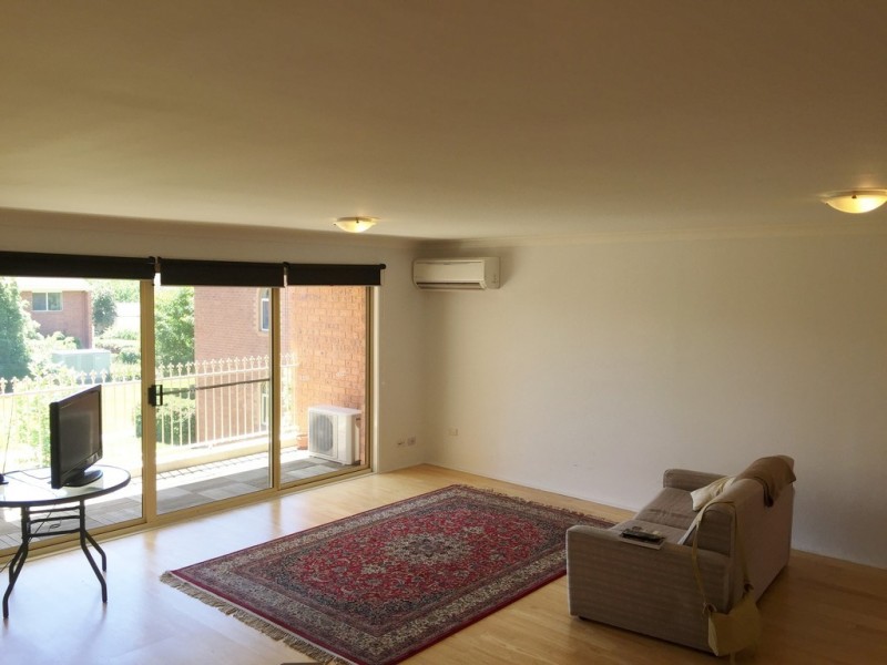 71b/12 Albermarle Place, Phillip ACT 2606