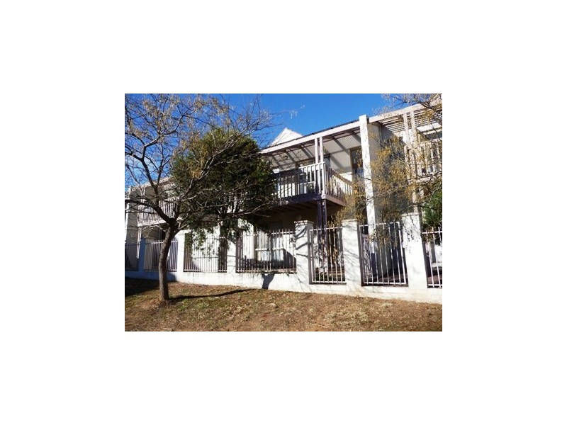 2/39 Tank Street, Phillip ACT 2606