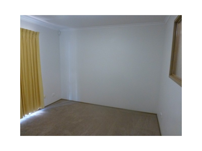 2/39 Tank Street, Phillip ACT 2606