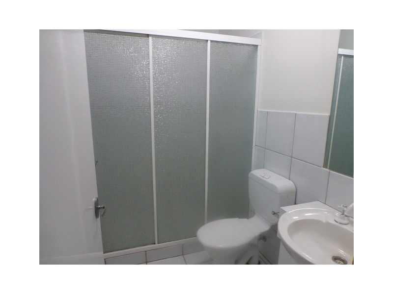 2/39 Tank Street, Phillip ACT 2606
