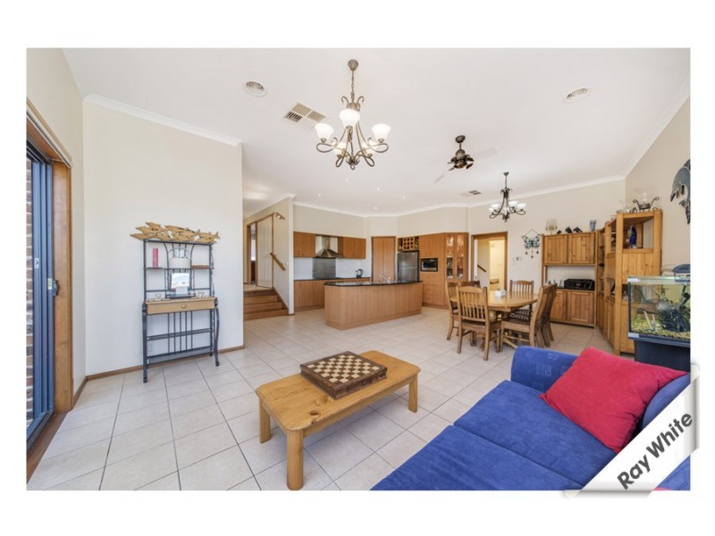 12 Galbraith Close, Banks ACT 2906