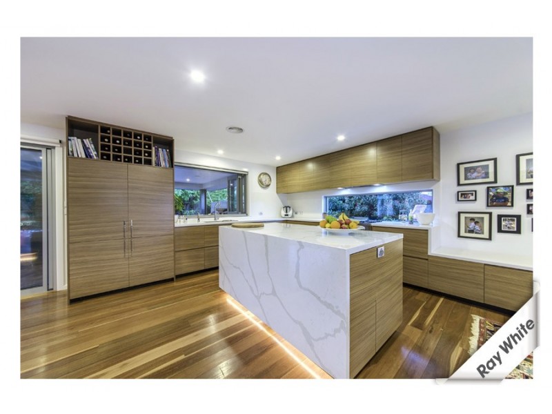 7 Whitham Place, Pearce ACT 2607