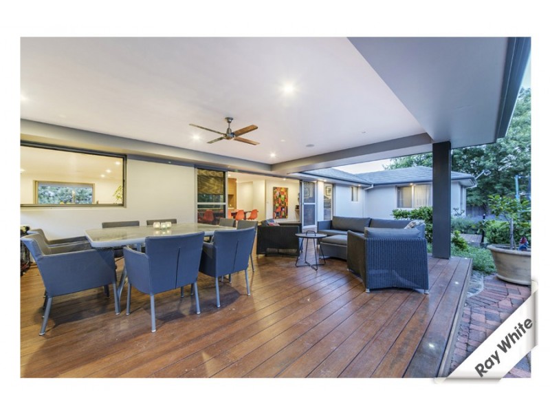 7 Whitham Place, Pearce ACT 2607