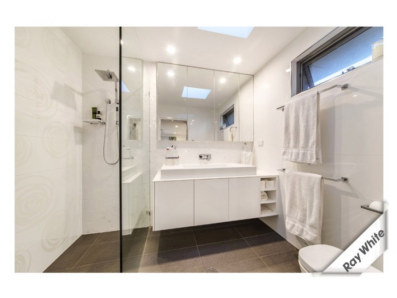 7 Whitham Place, Pearce ACT 2607