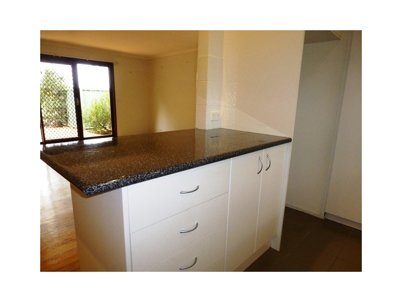 8/17 Mather Street, Weston ACT 2611
