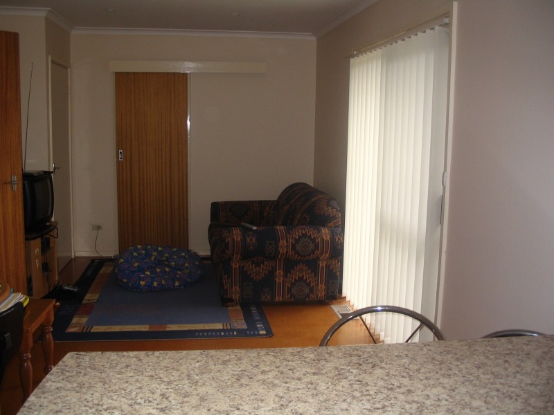 6 Hoadley Street, Mawson ACT 2607