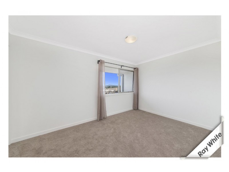 32/8 Henry Kendall Street, Franklin ACT 2913