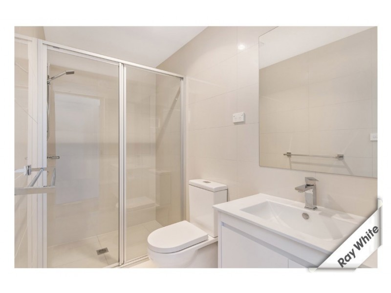 32/8 Henry Kendall Street, Franklin ACT 2913