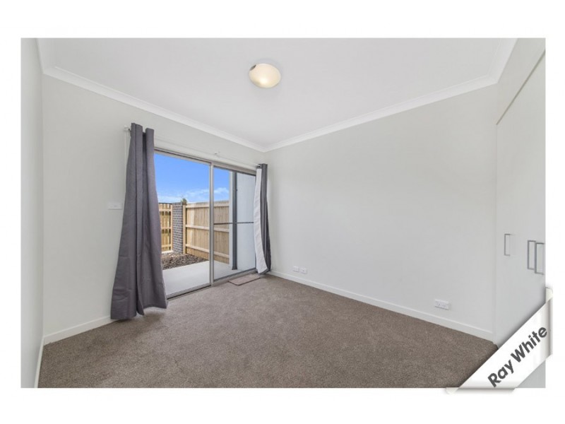 32/8 Henry Kendall Street, Franklin ACT 2913