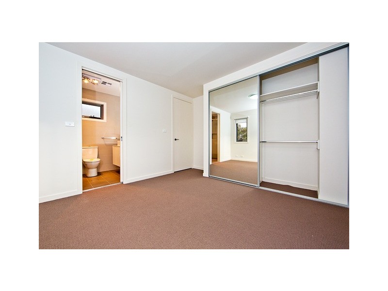34 Charteris Crescent, Chifley ACT 2606
