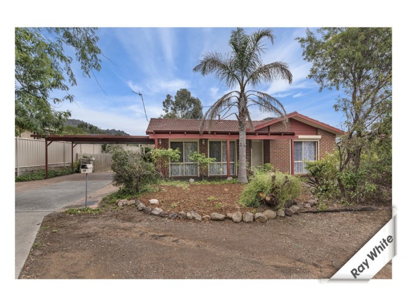 38 McLuckie Crescent, Banks ACT 2906
