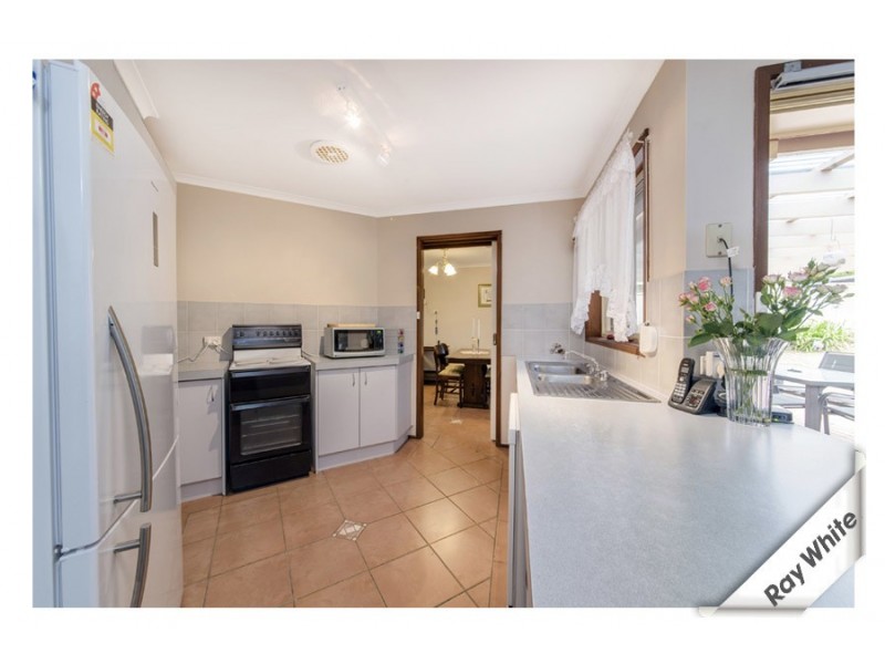 38 McLuckie Crescent, Banks ACT 2906