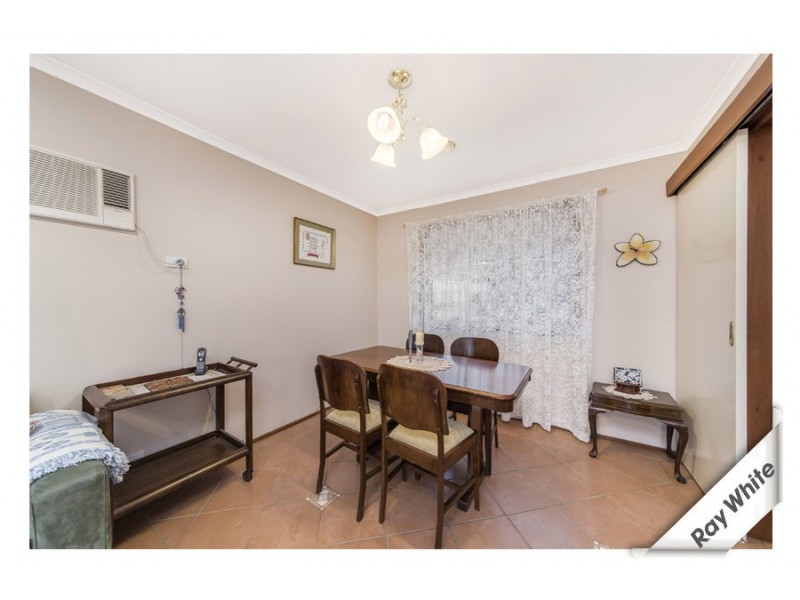 38 McLuckie Crescent, Banks ACT 2906