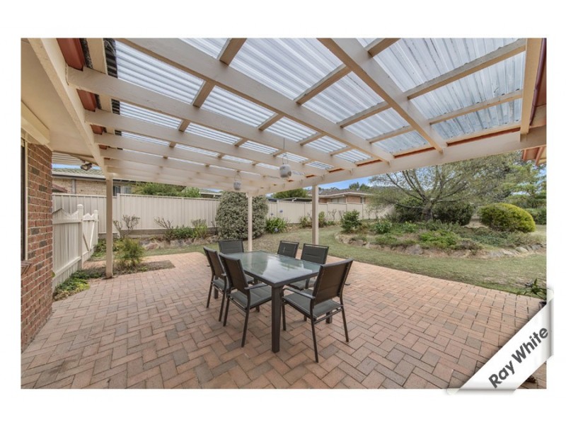 38 McLuckie Crescent, Banks ACT 2906