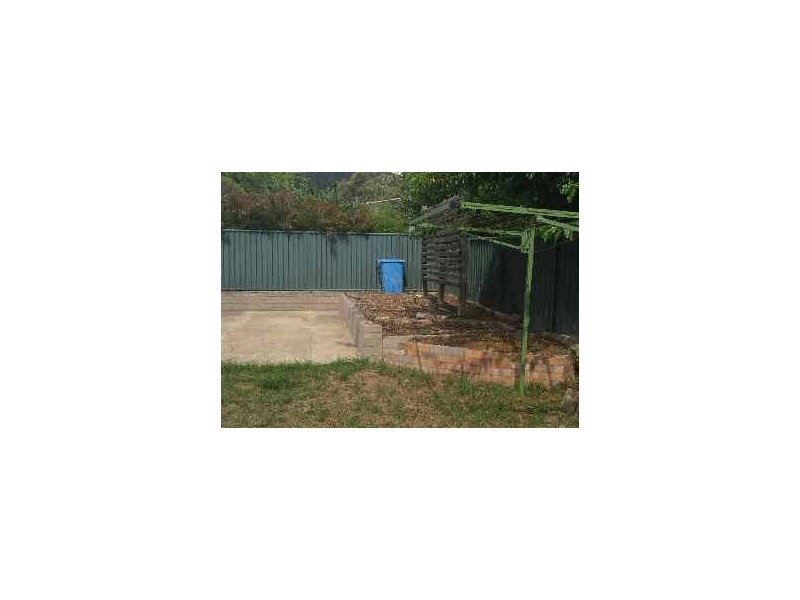 64 Harrington Cct, Kambah ACT 2902