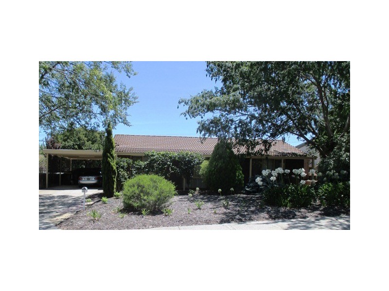 76 Summerville Crescent, Florey ACT 2615