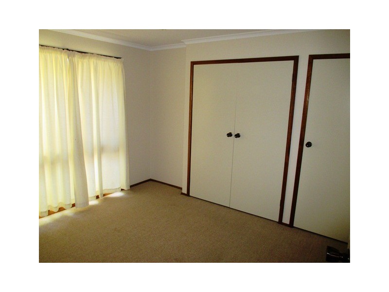 76 Summerville Crescent, Florey ACT 2615