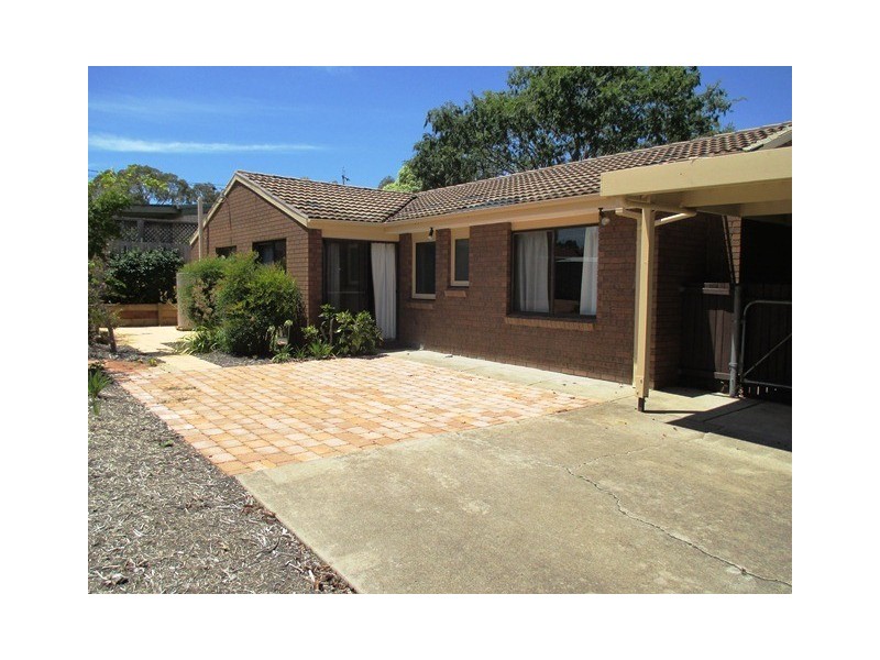 76 Summerville Crescent, Florey ACT 2615