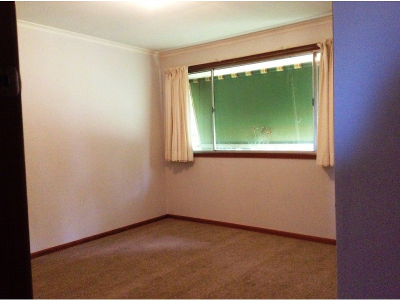 15 Coane Street, Holder ACT 2611