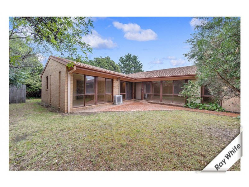 4 Logue Place, Stirling ACT 2611
