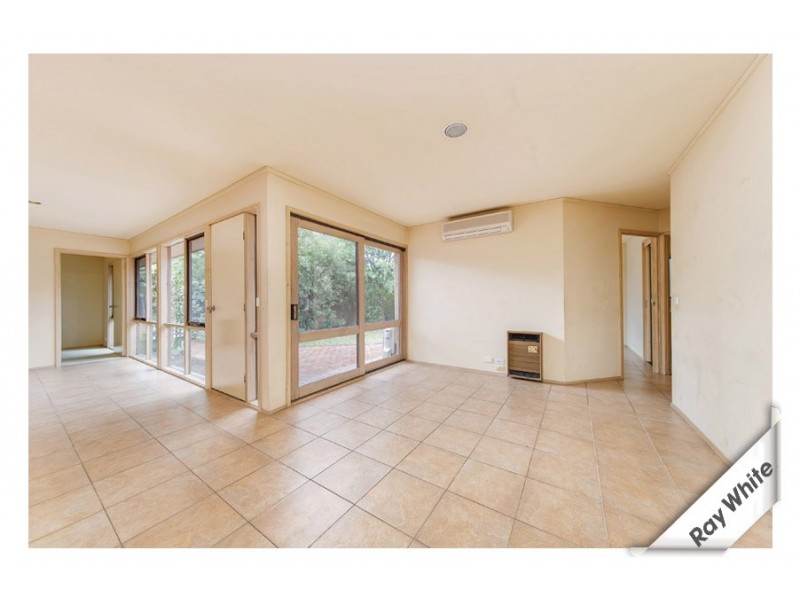 4 Logue Place, Stirling ACT 2611