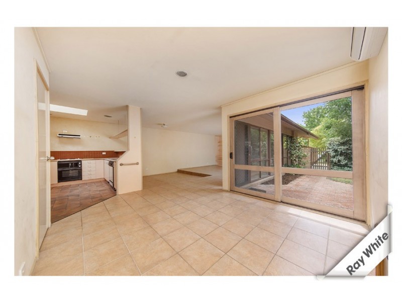 4 Logue Place, Stirling ACT 2611