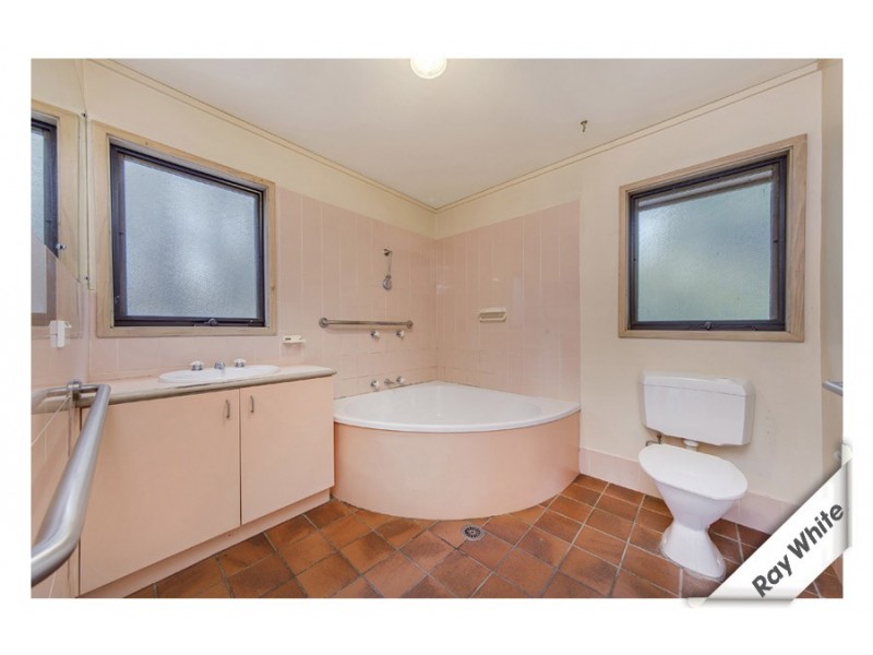 4 Logue Place, Stirling ACT 2611