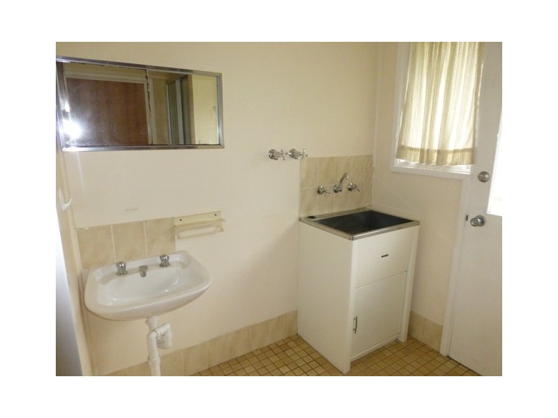 2/3 Withers Place, Weston ACT 2611