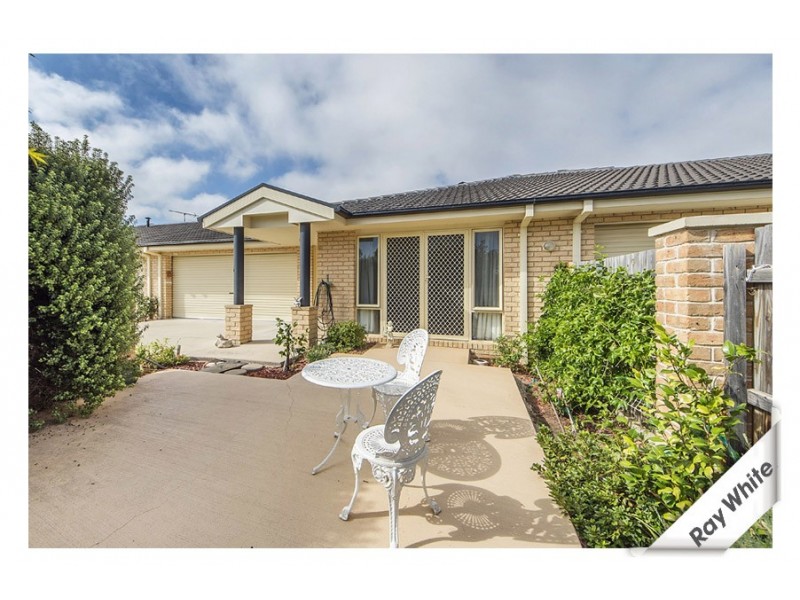 8/42 Betty Maloney Crescent, Banks ACT 2906