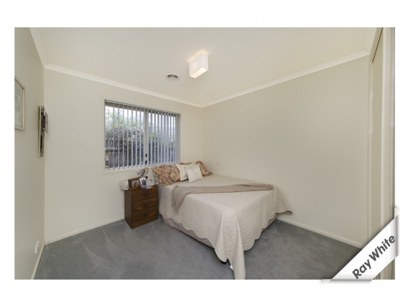 8/42 Betty Maloney Crescent, Banks ACT 2906