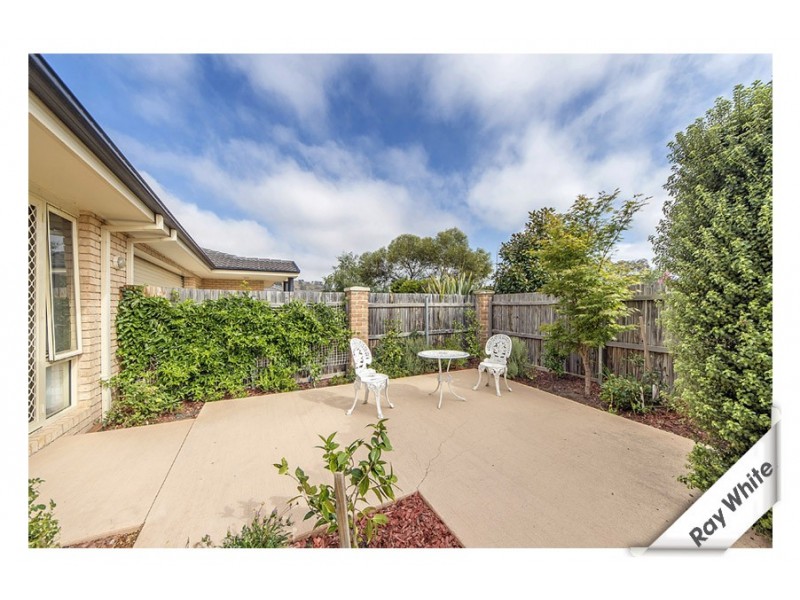 8/42 Betty Maloney Crescent, Banks ACT 2906
