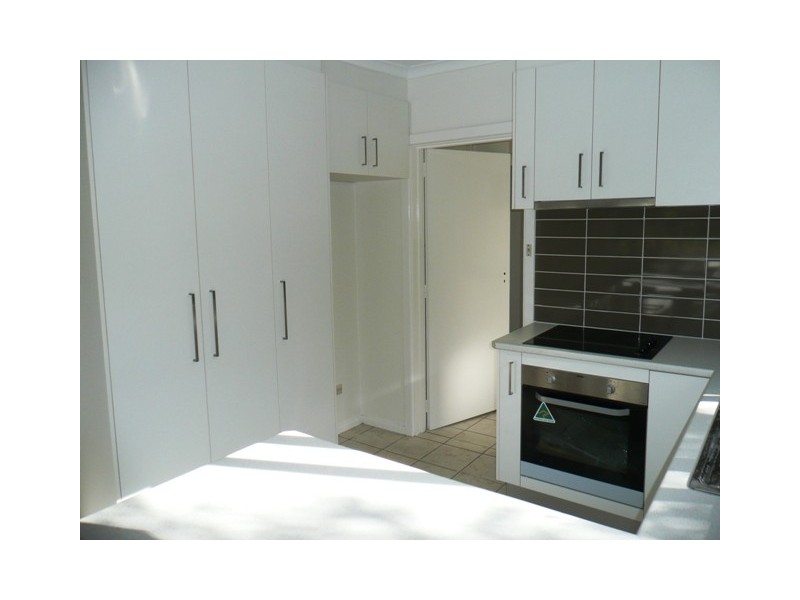 33 Irvine Street, Watson ACT 2602