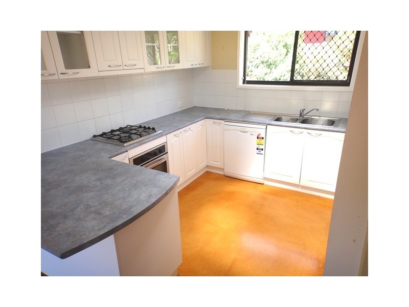 8 Guy Place, Holder ACT 2611