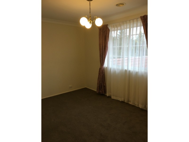 22 Mount Vernon Drive, Kambah ACT 2902